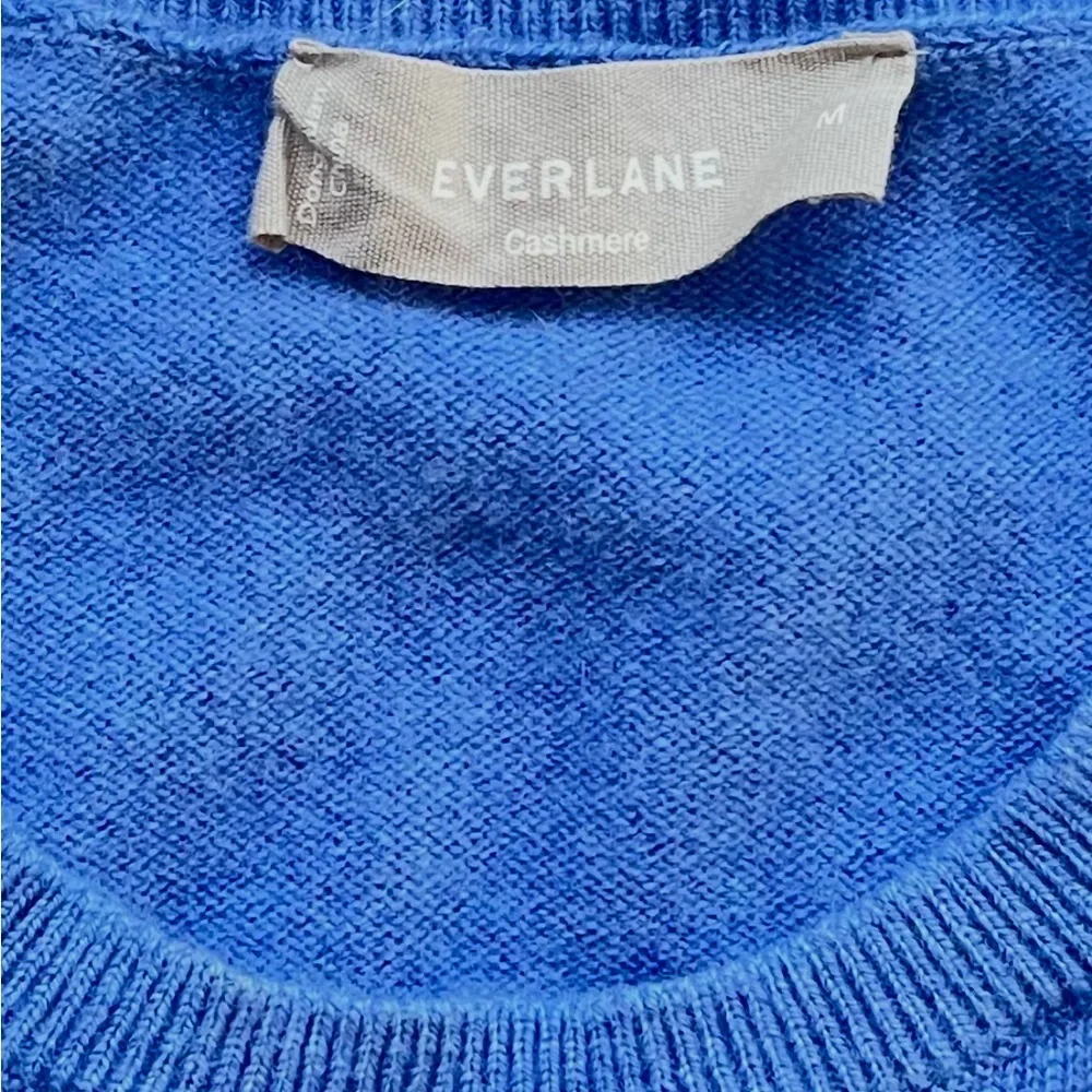Blue Cashmere Sweater - Picture 4 of 6